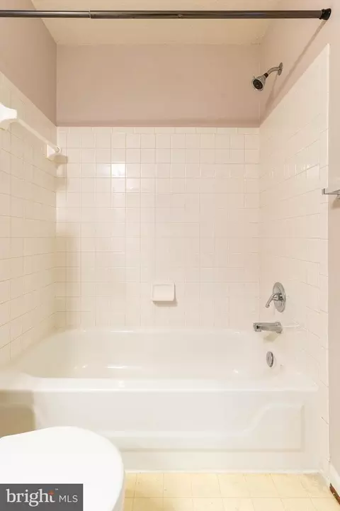 Bath - 2800 Clear Shot Dr #9-35, Silver Spring, MD 20906 photo 3 of 3