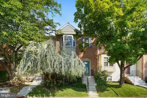 106 Autumn Flower Ln, Gaithersburg, MD 20878