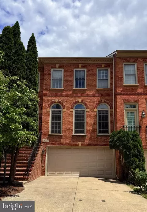 13315 Sunny Brooke Pl, Potomac, MD 20854