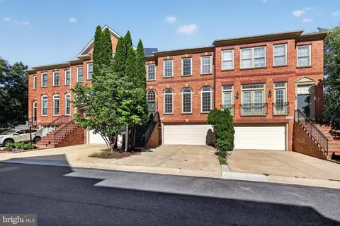 13315 Sunny Brooke Pl, Potomac, MD 20854