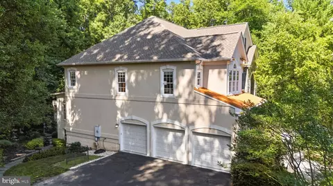 Exterior - 19313 Cissel Manor Dr, Poolesville, MD 20837 photo 12 of 12