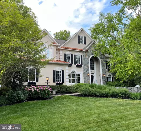 19313 Cissel Manor Dr, Poolesville, MD 20837