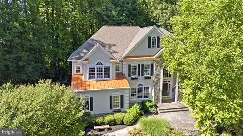 19313 Cissel Manor Dr, Poolesville, MD 20837