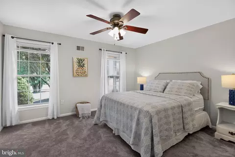 Bedroom - 512 Copley Ln, Silver Spring, MD 20904 photo 5 of 8