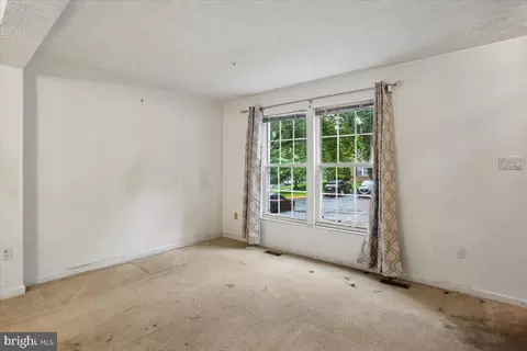 Living - 66 Shadowridge Ct, Olney, MD 20832 photo 1 of 7