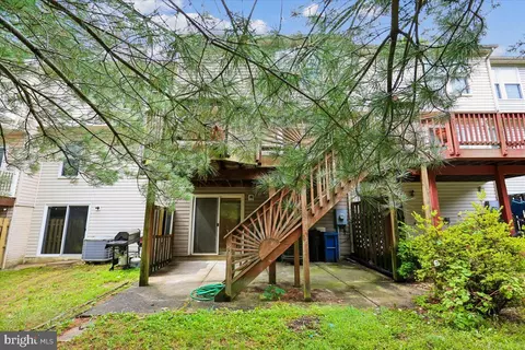 Exterior - 66 Shadowridge Ct, Olney, MD 20832 photo 8 of 9