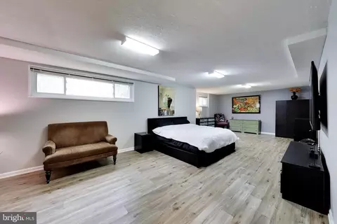Bedroom - 9210 Worth Ave, Silver Spring, MD 20901 photo 4 of 6