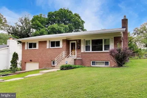 Exterior - 9210 Worth Ave, Silver Spring, MD 20901 photo 3 of 11