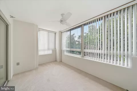Exterior - 14809 Pennfield Cir #402, Silver Spring, MD 20906 photo 1 of 8