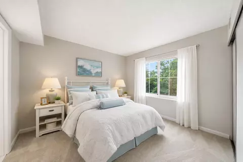 Bedroom - 14809 Pennfield Cir #402, Silver Spring, MD 20906 photo 3 of 4