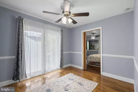 Entry Way - 12220 Centerhill St, Silver Spring, MD 20902 photo 6 of 10