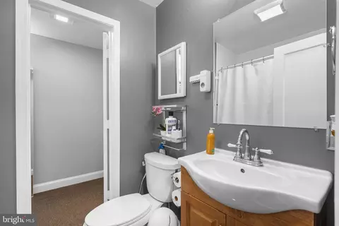 Bath - 12220 Centerhill St, Silver Spring, MD 20902 photo 1 of 3