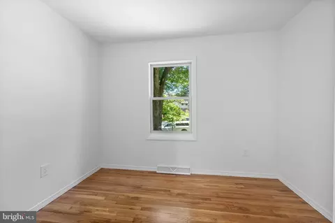 Bedroom - 13118 Estelle Rd, Silver Spring, MD 20906 photo 5 of 5