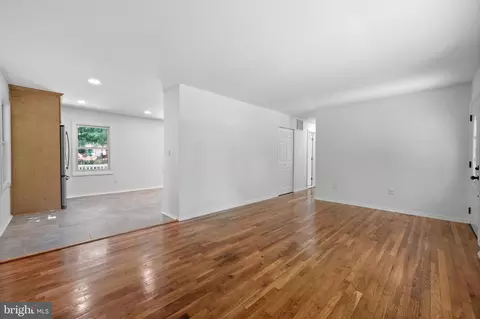 Living - 13118 Estelle Rd, Silver Spring, MD 20906 photo 5 of 5