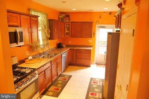 Kitchen - 809 Langley Dr, Silver Spring, MD 20901 photo 1 of 4