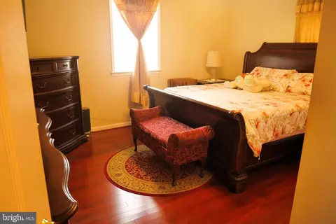 Bedroom - 809 Langley Dr, Silver Spring, MD 20901 photo 1 of 3