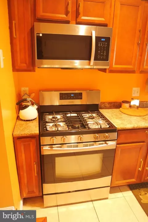 Kitchen - 809 Langley Dr, Silver Spring, MD 20901 photo 3 of 4