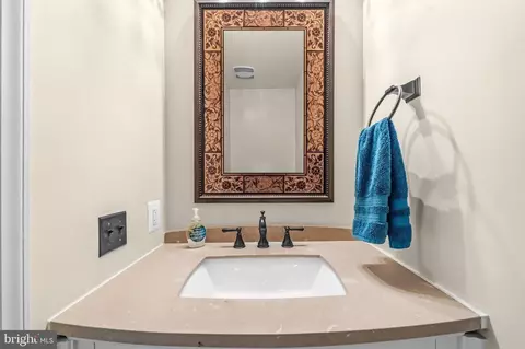 Bath - 632 Concerto Ln, Silver Spring, MD 20901 photo 1 of 4