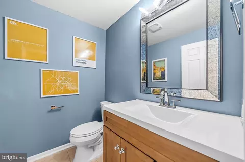 Bath - 632 Concerto Ln, Silver Spring, MD 20901 photo 4 of 4