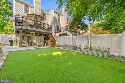 Exterior - 632 Concerto Ln, Silver Spring, MD 20901 photo 8 of 10