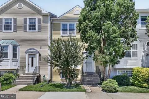 870 Bayridge Dr, Gaithersburg, MD 20878