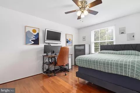 Bedroom - 15304 Good Hope Rd, Silver Spring, MD 20905 photo 2 of 5