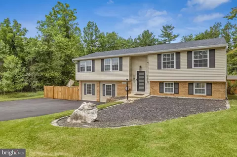 Exterior - 15304 Good Hope Rd, Silver Spring, MD 20905 photo 2 of 10