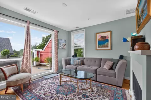Living - 8612 Springvale Rd, Silver Spring, MD 20910 photo 3 of 3