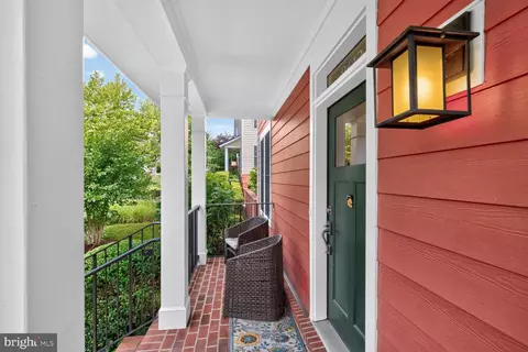 Exterior - 8612 Springvale Rd, Silver Spring, MD 20910 photo 3 of 3
