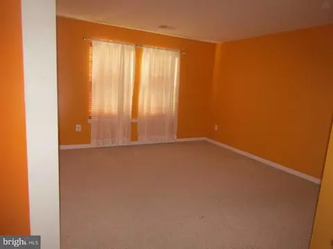 Living - 14713 Bubbling Spring Rd, Boyds, MD 20841 photo 1 of 5