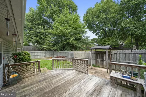 Exterior - 14919 Hydrus Rd, Silver Spring, MD 20906 photo 4 of 4