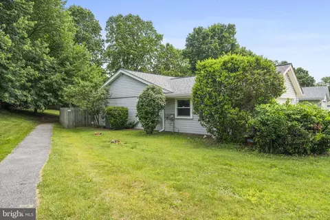 Exterior - 14919 Hydrus Rd, Silver Spring, MD 20906 photo 2 of 4