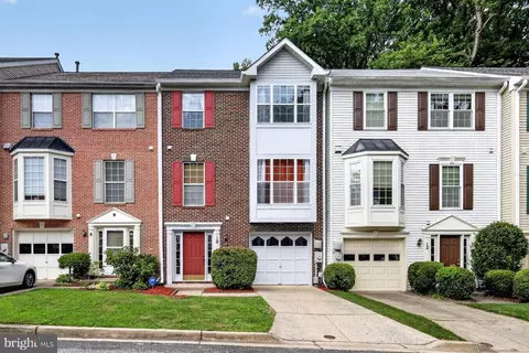 10 Augustine Ct, Gaithersburg, MD 20879