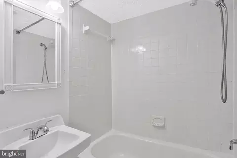 Bath - 2837 Shepperton Ter, Silver Spring, MD 20904 photo 5 of 6