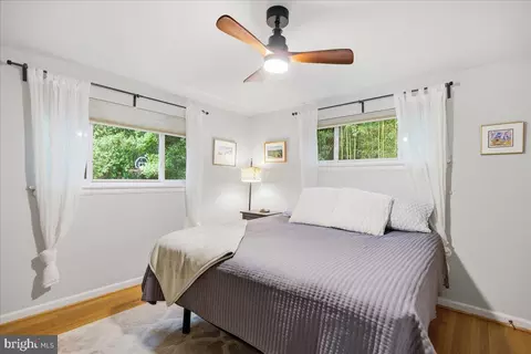Bedroom - 10802 Lockridge Dr, Silver Spring, MD 20901 photo 2 of 5