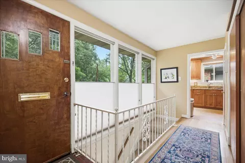 Entry Way - 10802 Lockridge Dr, Silver Spring, MD 20901 photo 2 of 5
