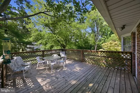 Exterior - 12201 Greenridge Dr, Boyds, MD 20841 photo 4 of 6