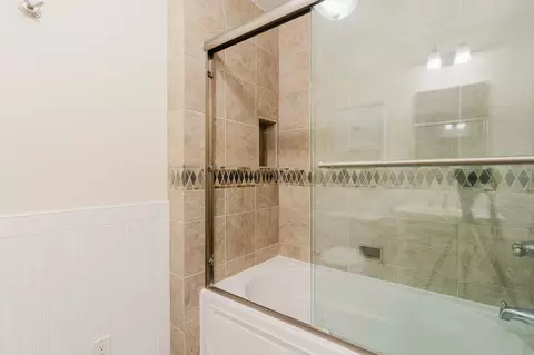 10200 Duvawn Pl, Silver Spring, MD 20902 photo 20