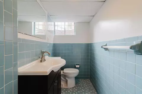 10200 Duvawn Pl, Silver Spring, MD 20902 photo 35