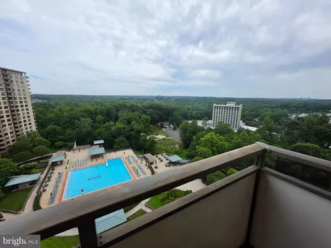 5225 Pooks Hill Rd #1319S, Bethesda, MD 20814