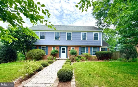 6012 Overlea Rd, Bethesda, MD 20816