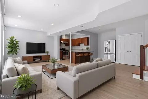 Living - 6012 Overlea Rd, Bethesda, MD 20816 photo 15 of 17