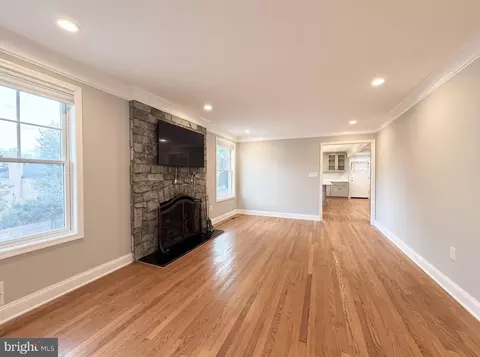 Living - 6012 Overlea Rd, Bethesda, MD 20816 photo 6 of 17