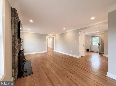 Living - 6012 Overlea Rd, Bethesda, MD 20816 photo 8 of 17