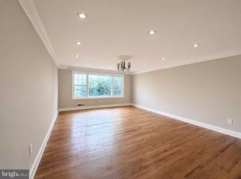 Living - 6012 Overlea Rd, Bethesda, MD 20816 photo 12 of 17