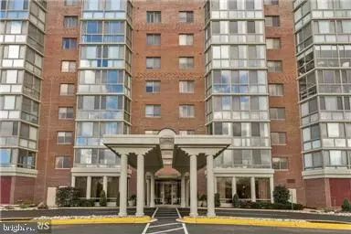 3100 N Leisure World Blvd #320, Silver Spring, MD 20906