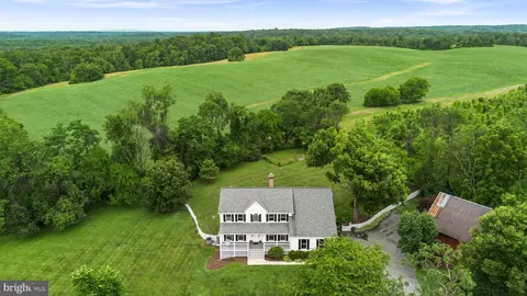 View/Area - 19930 White Ground Rd, Boyds, MD 20841 photo 3 of 4