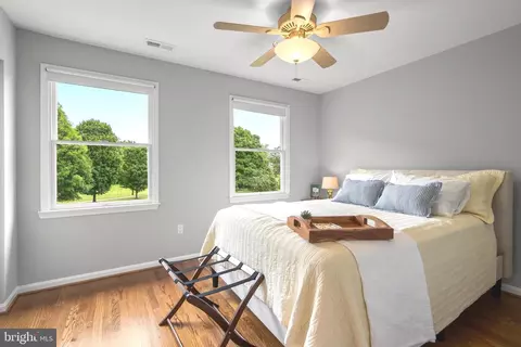 Bedroom - 19930 White Ground Rd, Boyds, MD 20841 photo 6 of 6