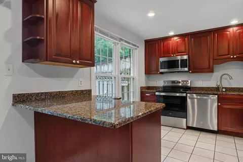 Kitchen - 14216 Catamount Ct, Silver Spring, MD 20906 photo 4 of 4