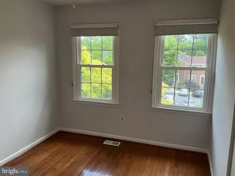 Bedroom - 14216 Catamount Ct, Silver Spring, MD 20906 photo 1 of 4